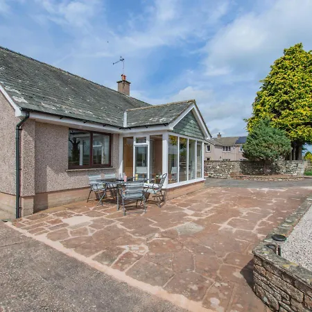Holiday home Greystone *
